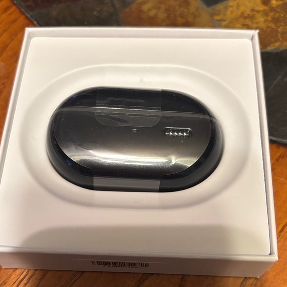 Pearl Pro Bluetooth Earbuds - Gray